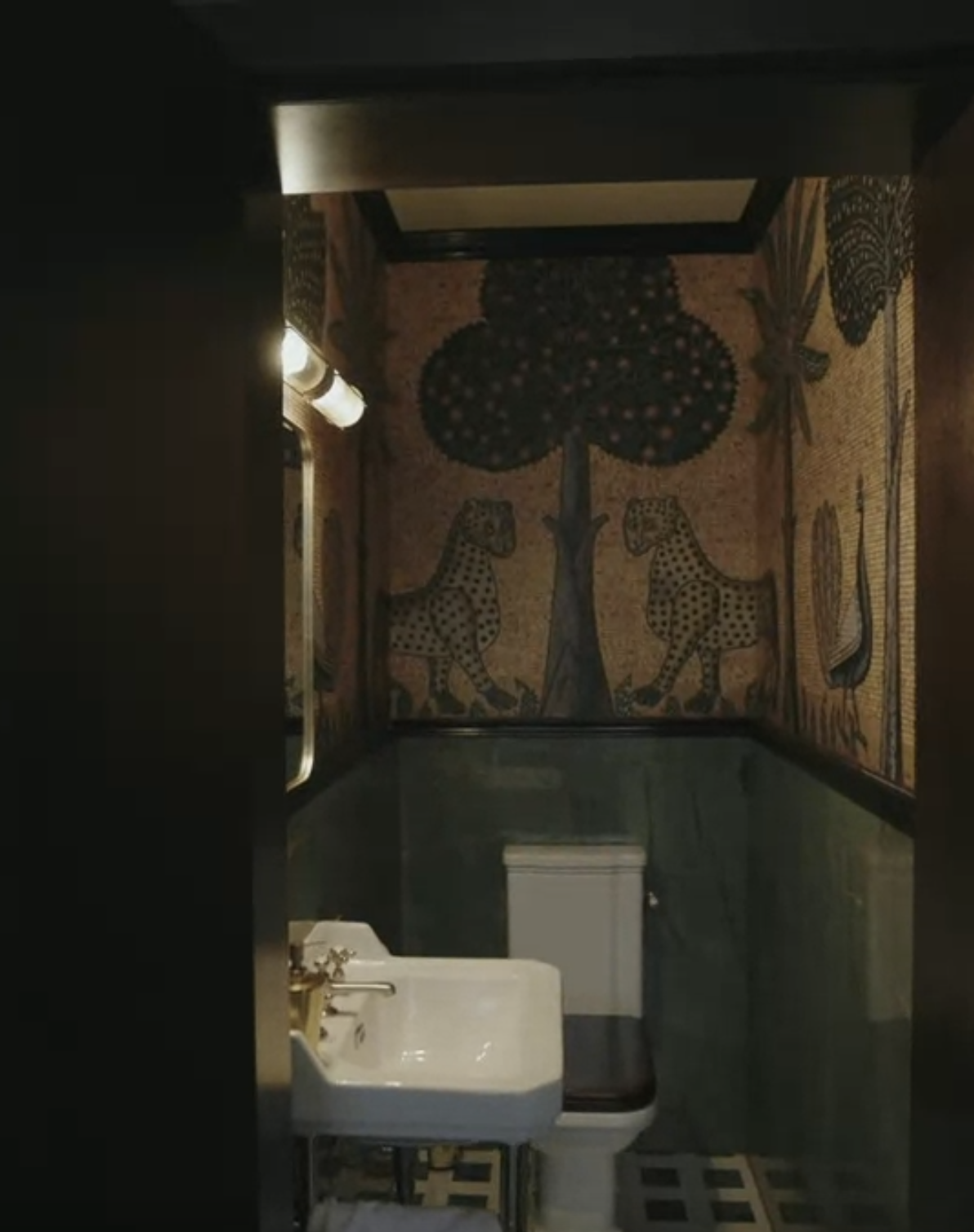 Bedrooms — 4